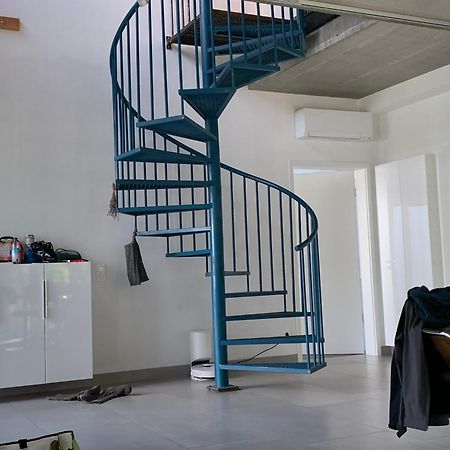 A Cozy Room In A Modern House Potsdam Esterno foto