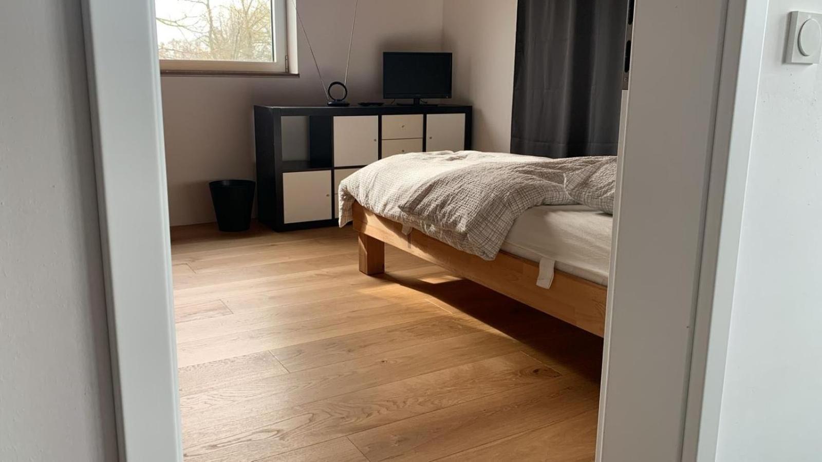 A Cozy Room In A Modern House Potsdam Esterno foto